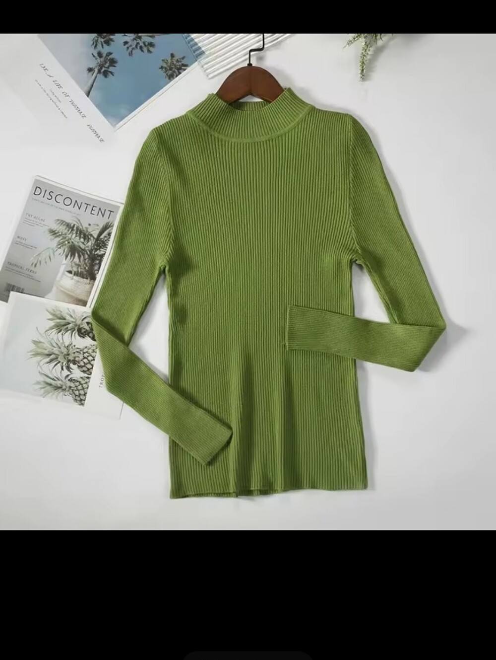 Green Ribbed Knit Sweater Size Small NWT